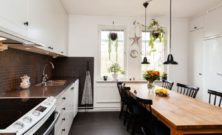 Flyttstädning vimmerby  så lämnar du bostaden skinande ren utan stress